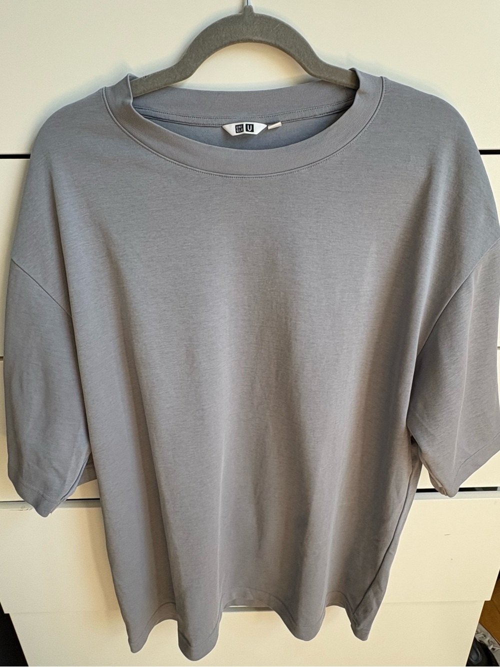 Uniqlo Men's AIRism Oversized Cotton Tees - Light Gray, Olive, Navy 3 pac - Picture 3 of 4